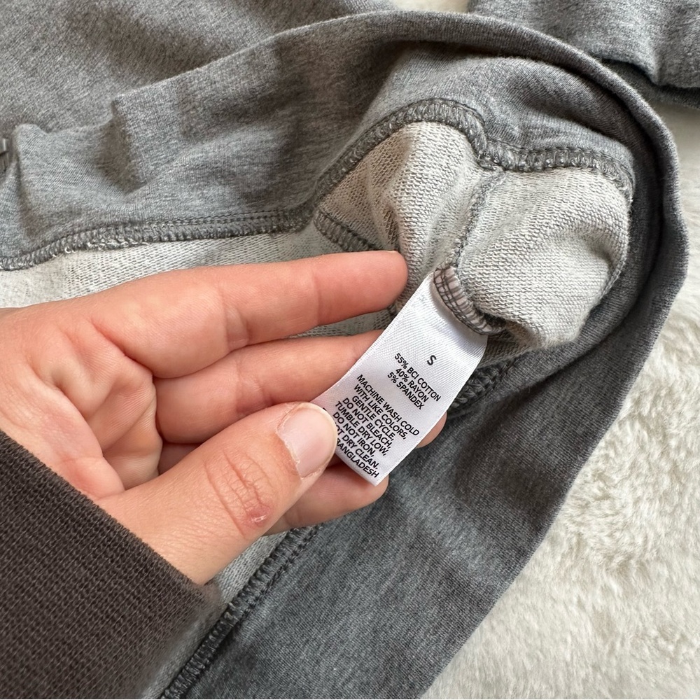 Earth Yoga Gray Zip Up Hoodie Women’s Size Small - Picture 5 of 7